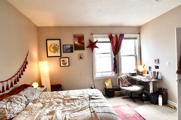 $3,400 | 5 Sea View Terrace, Unit 3, Boston, MA 02125