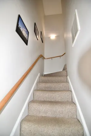 $3,400 | 5 Sea View Terrace, Unit 3, Boston, MA 02125