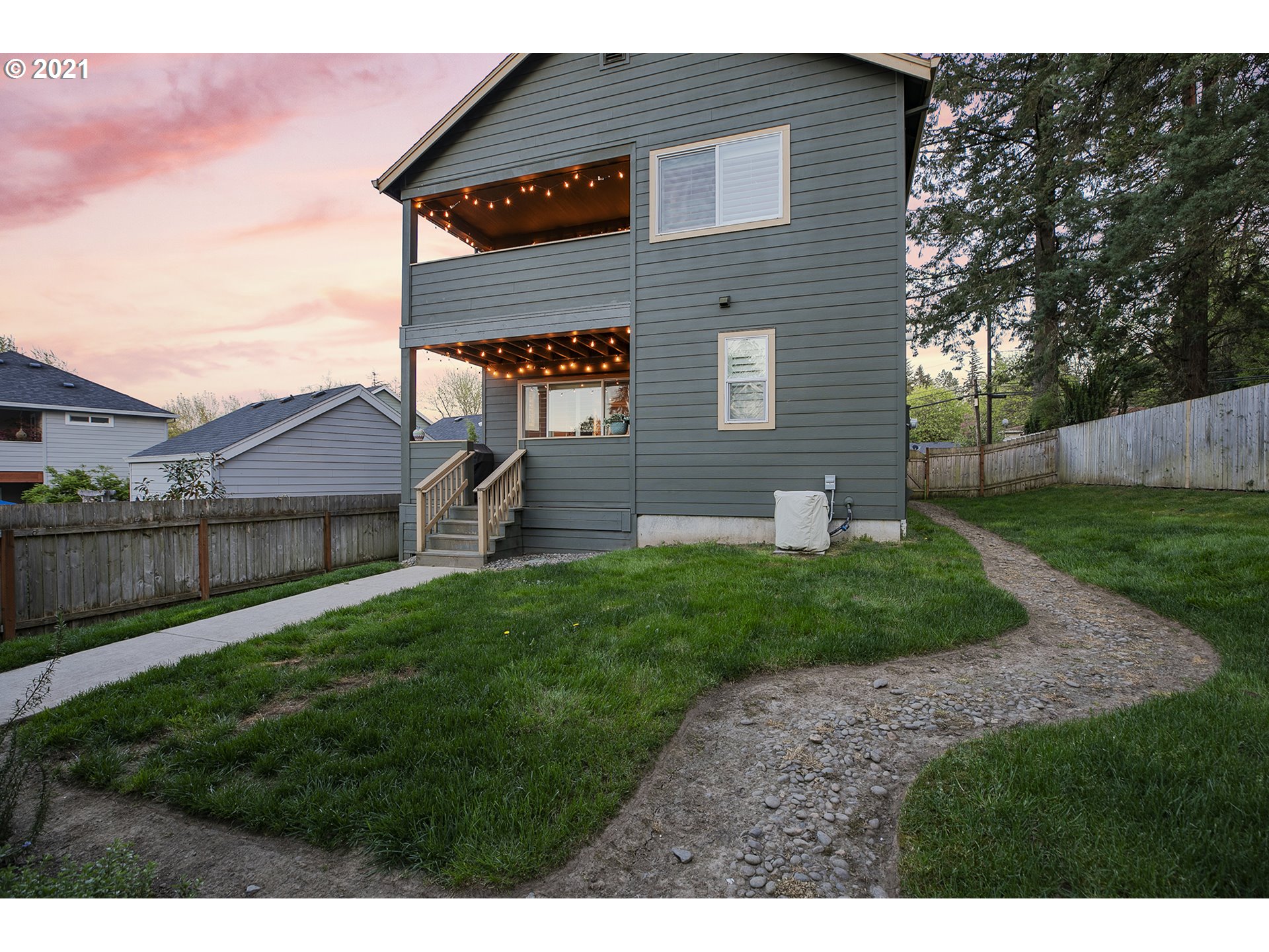 3805 Southeast Roethe Road Milwaukie, OR 97267 - Photo 24 of 32