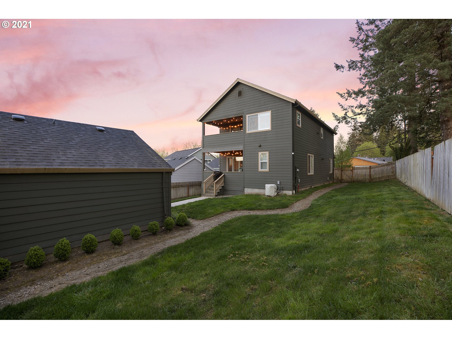 3805 Southeast Roethe Road Milwaukie, OR 97267 - Photo 26 of 32