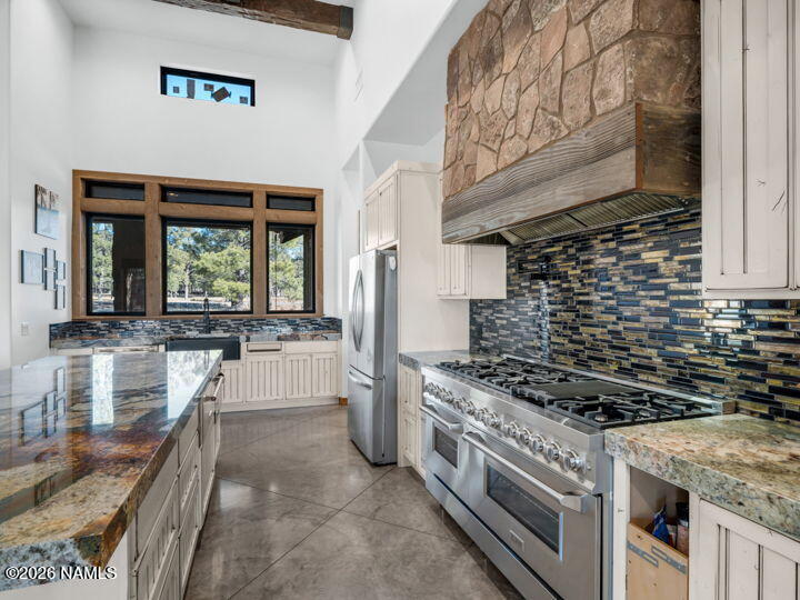 2811 Bogey Drive Williams, AZ 86046 - Photo 12 of 57 11-web-or-mls-ForREVIEW-11