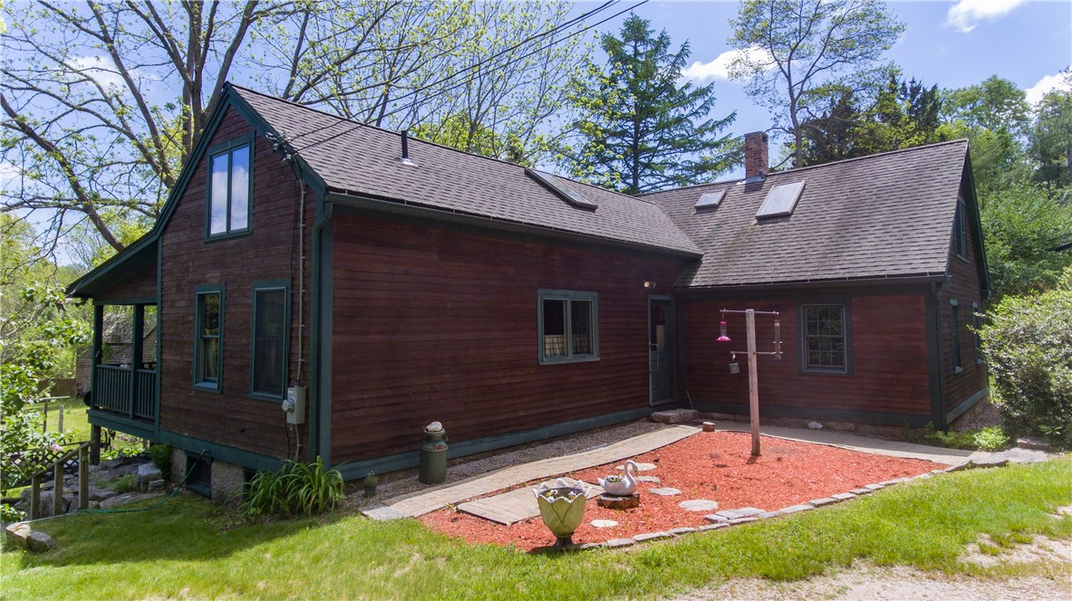 60 Canonchet Road Hopkinton, RI 02832 - Photo 3 of 48