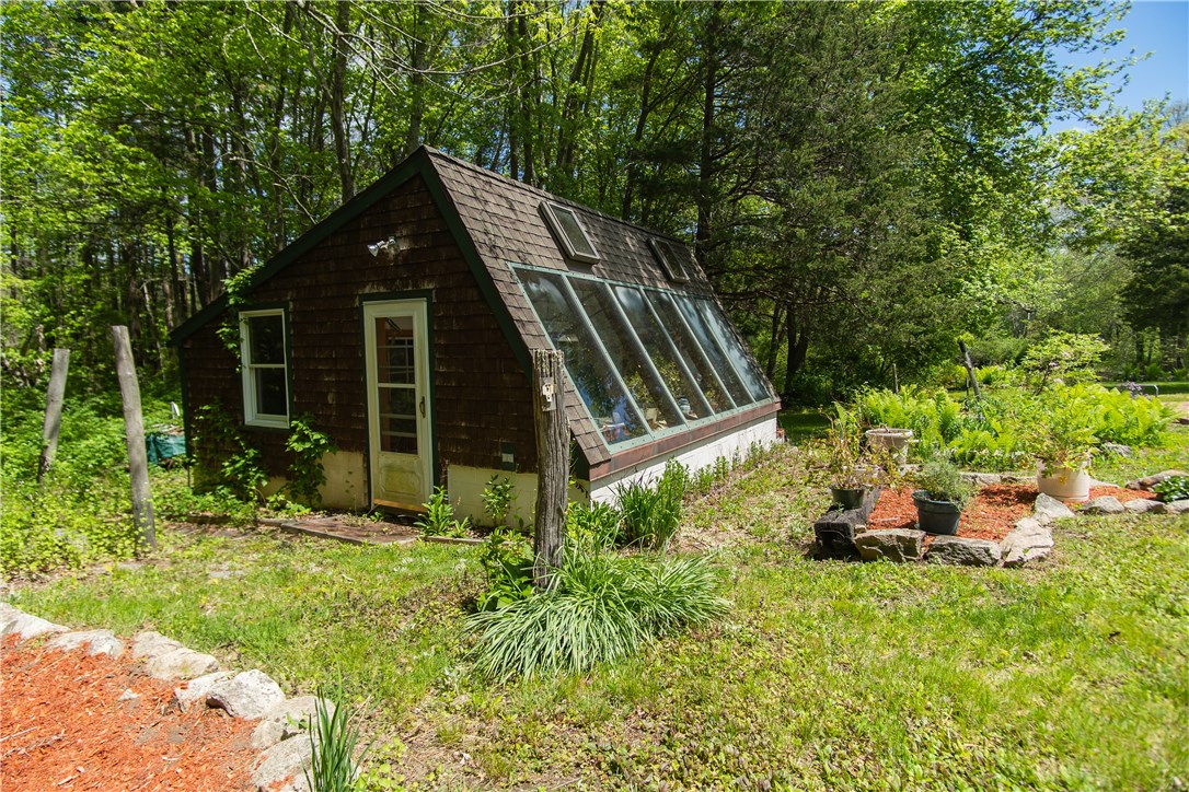 60 Canonchet Road Hopkinton, RI 02832 - Photo 5 of 48