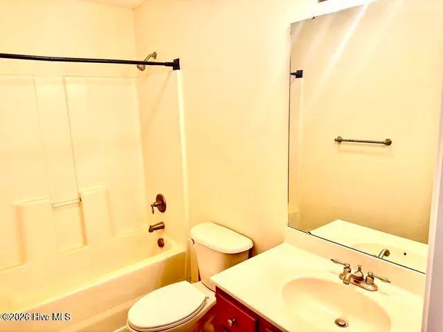 $1,350 | 4225 Dudleys Grant Drive, Unit A, Winterville, NC 28590