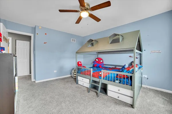 $395,000 | 5303 Riviera Boulevard, Plainfield, IL 60586