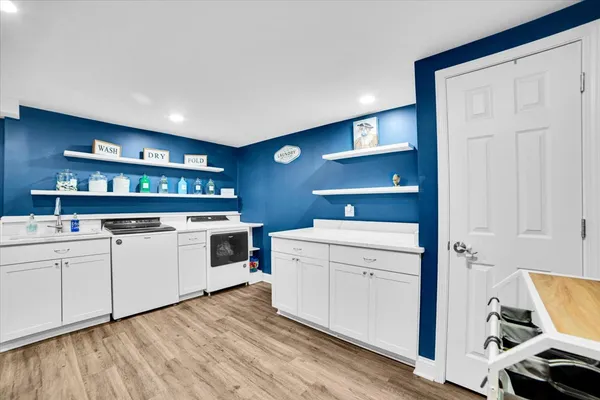 $395,000 | 5303 Riviera Boulevard, Plainfield, IL 60586