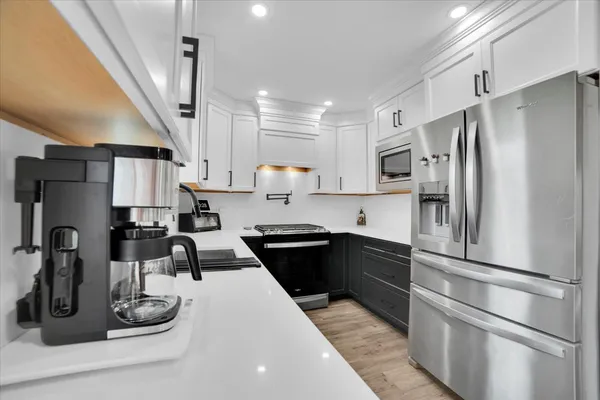 $395,000 | 5303 Riviera Boulevard, Plainfield, IL 60586