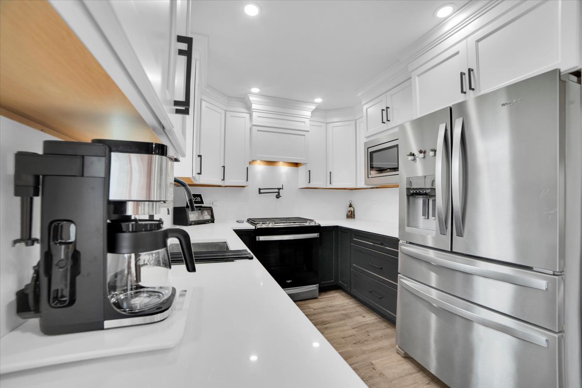 5303 Riviera Boulevard Plainfield, IL 60586 - Photo 7 of 50