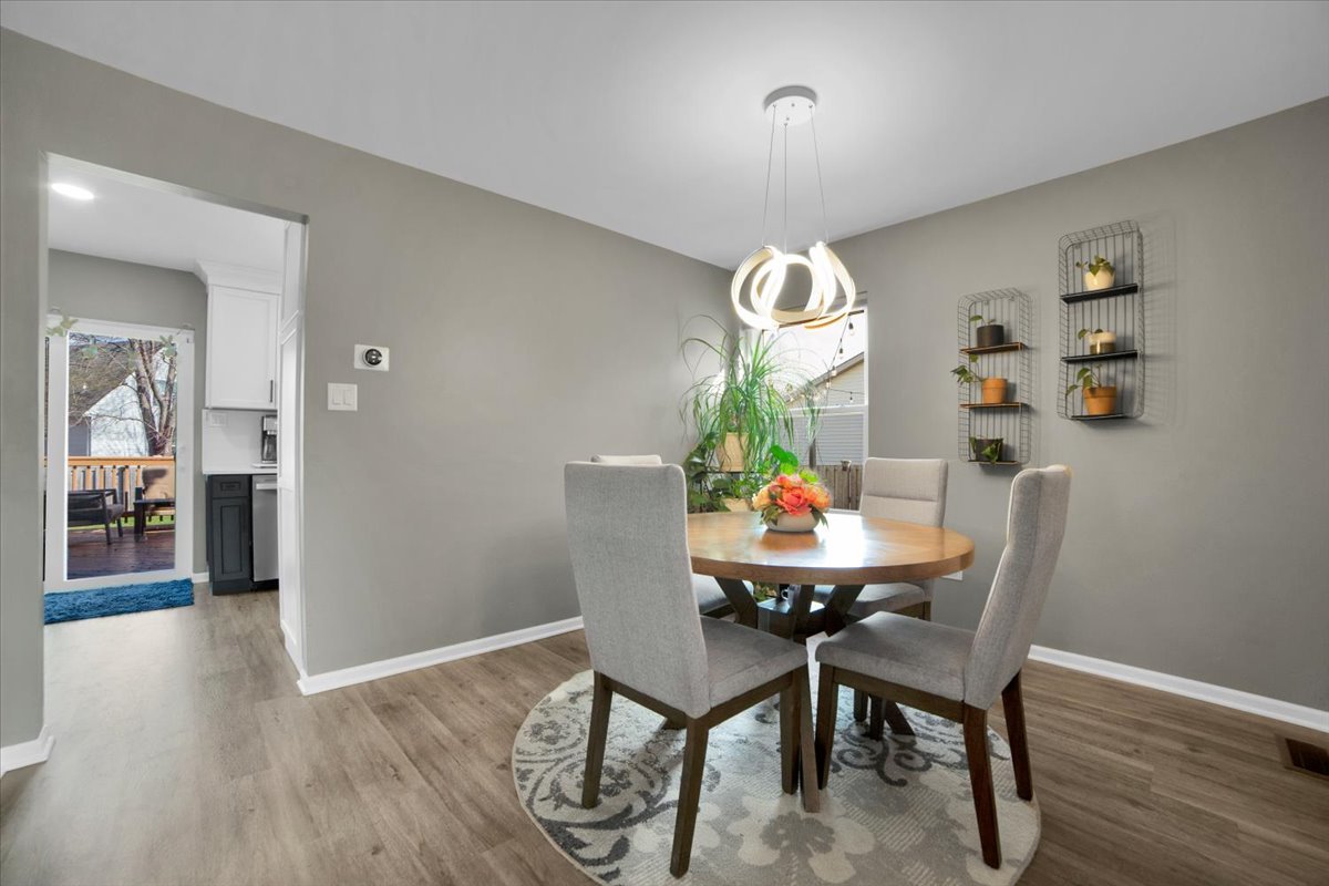 5303 Riviera Boulevard Plainfield, IL 60586 - Photo 8 of 50