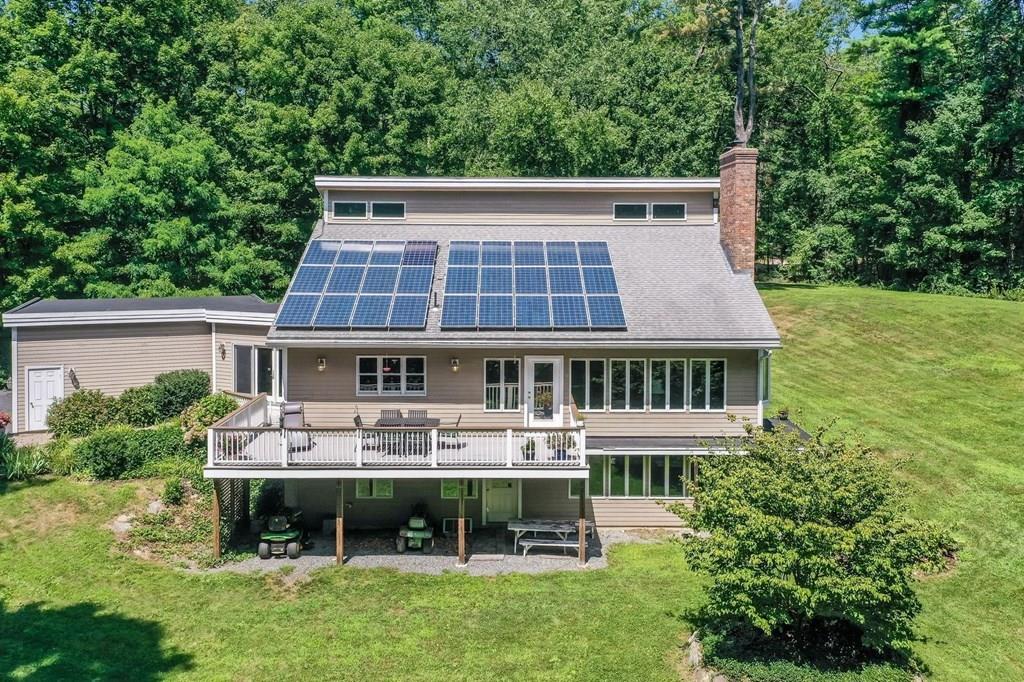 52 Barton Road Stow, MA 01775 - Photo 4 of 32