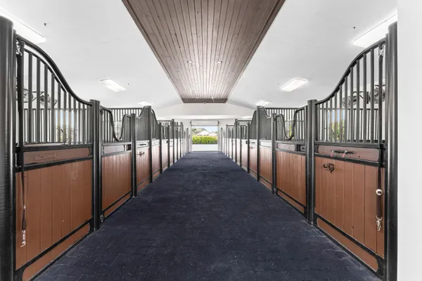 $1,400 | 14628 Drafthorse Lane, Unit BARN, Wellington, FL 33414