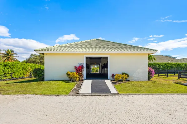 $1,400 | 14628 Drafthorse Lane, Unit BARN, Wellington, FL 33414