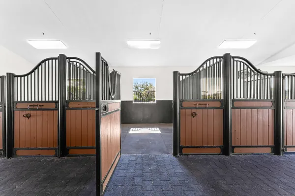 $1,400 | 14628 Drafthorse Lane, Unit BARN, Wellington, FL 33414