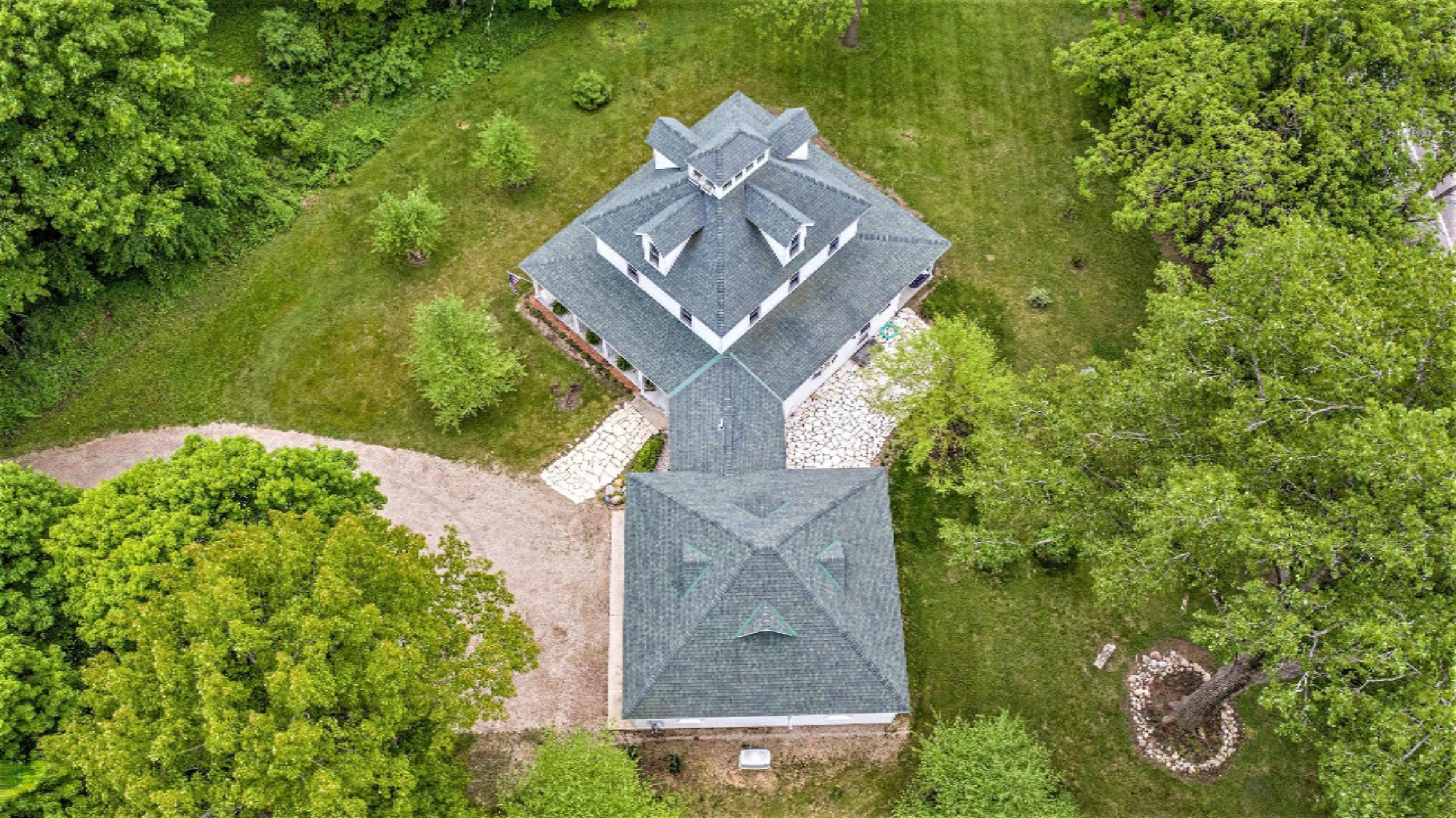 2421 West Thar Road Coloma, MI 49038 - Photo 4 of 39 DJI_0444