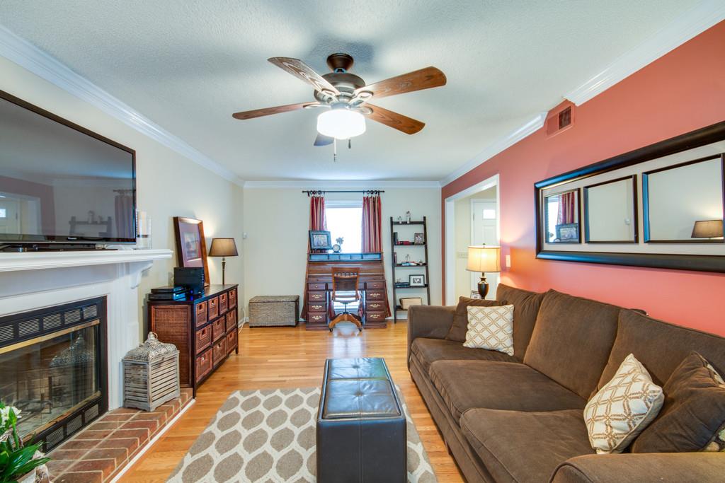 4921 Yorkshire Road Nashville, TN 37211 - Photo 8 of 22 Gallery Image 8