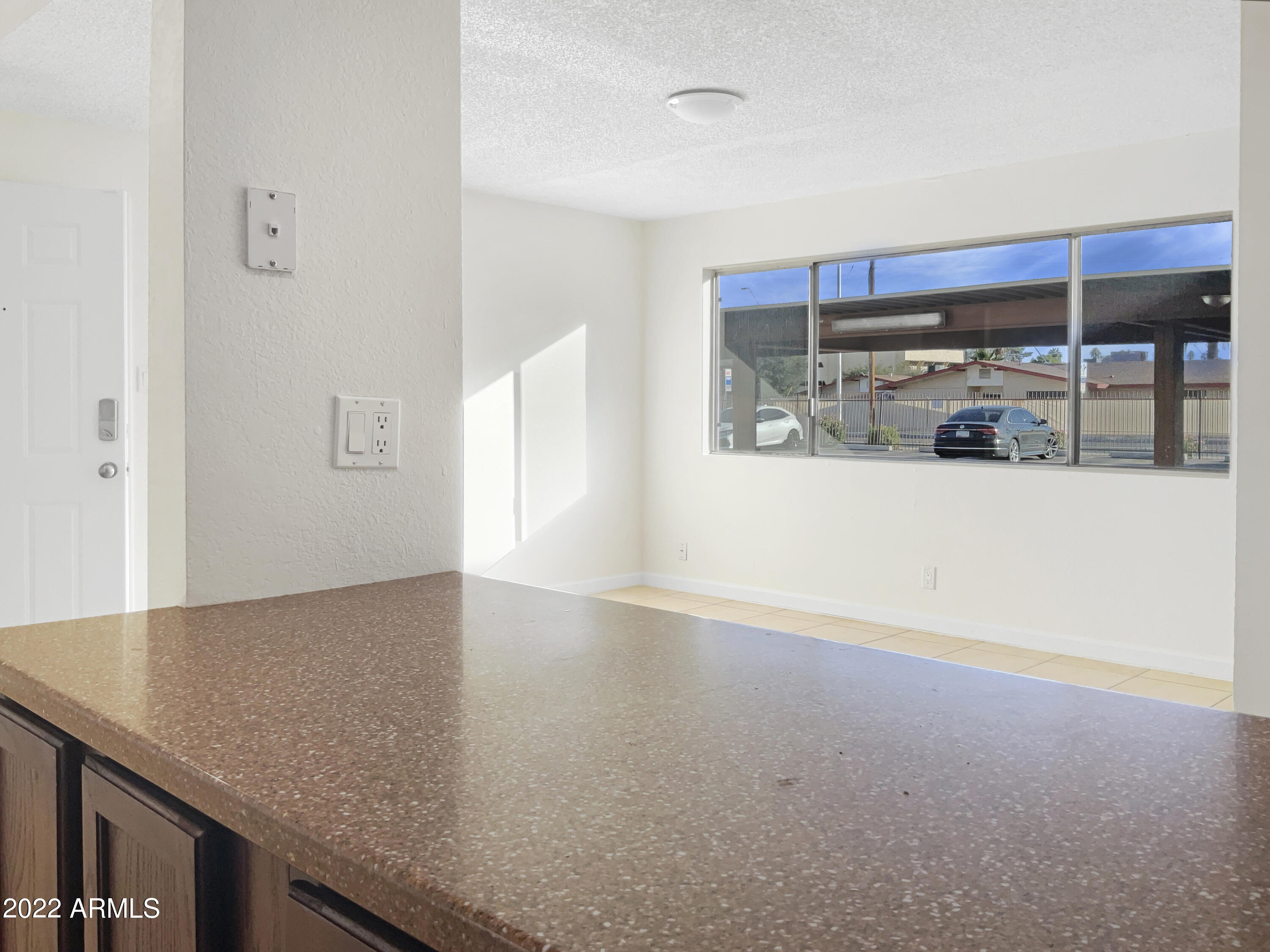 424 West Brown Road, Unit 103 Mesa, AZ 85201 - Photo 8 of 21 listing_5