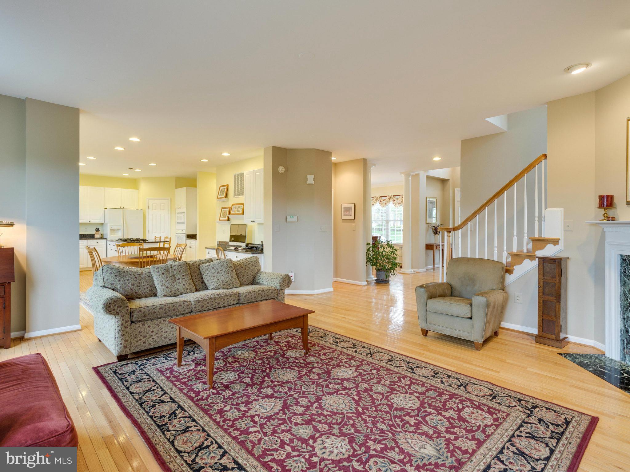 6087 Deer Ridge Trail Springfield, VA 22150 - Photo 4 of 30 Family Room