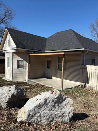 $99,000 | 805 Mason Avenue, St. Joseph, MO 64504