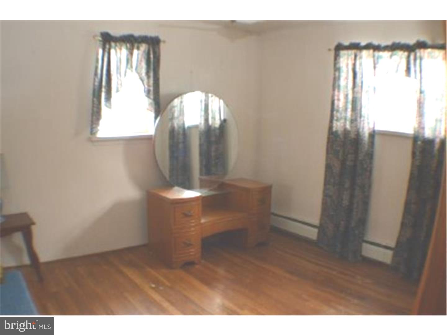 4066 Tuckahoe Road Williamstown, NJ 08094 - Photo 13 of 19 Bedroom 2