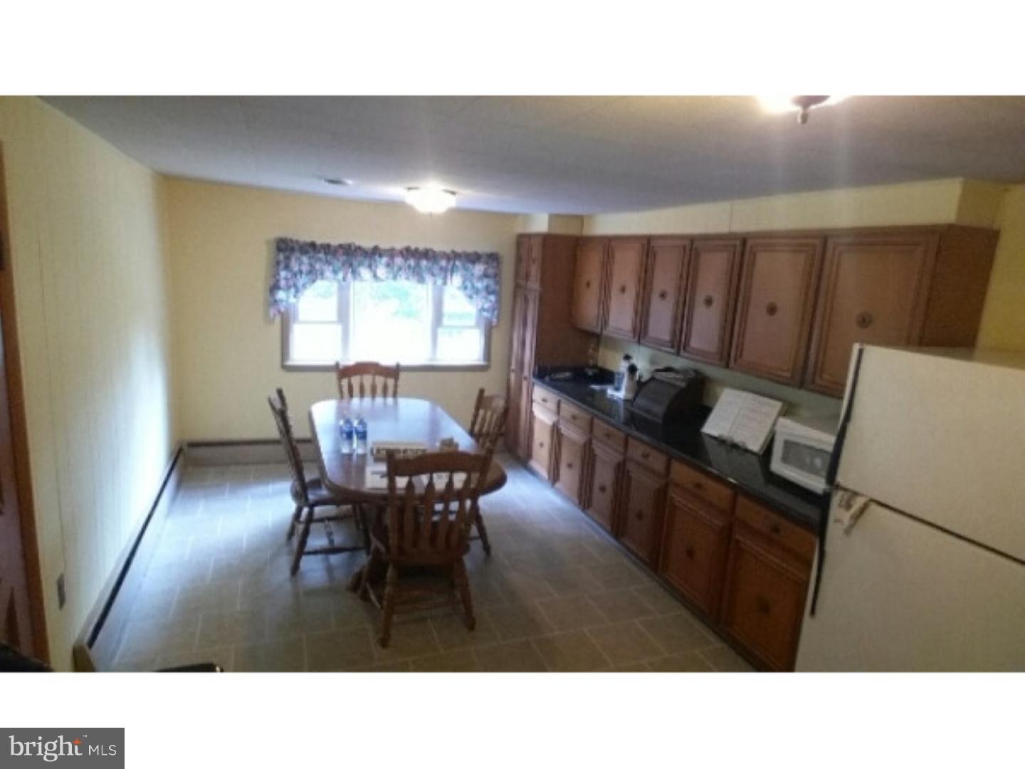 4066 Tuckahoe Road Williamstown, NJ 08094 - Photo 5 of 19 Kitchen