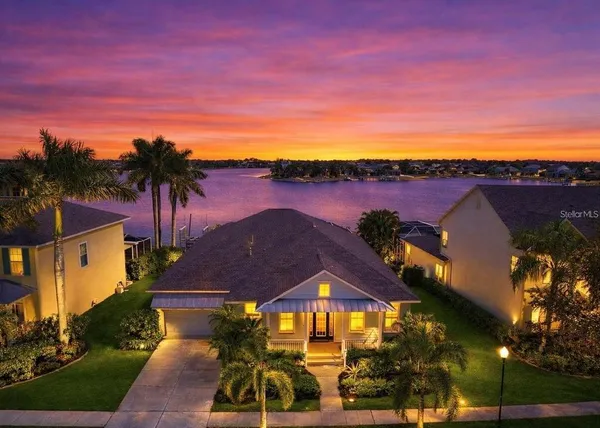 $1,100,000 | 5237 Brighton Shore Drive, Apollo Beach, FL 33572