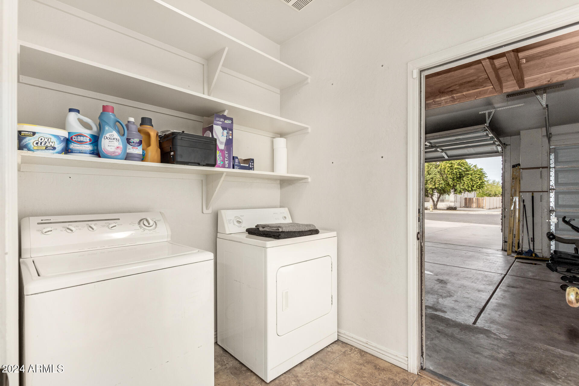 2507 West Maldonado Road Phoenix, AZ 85041 - Photo 30 of 41 33 - Maldonado