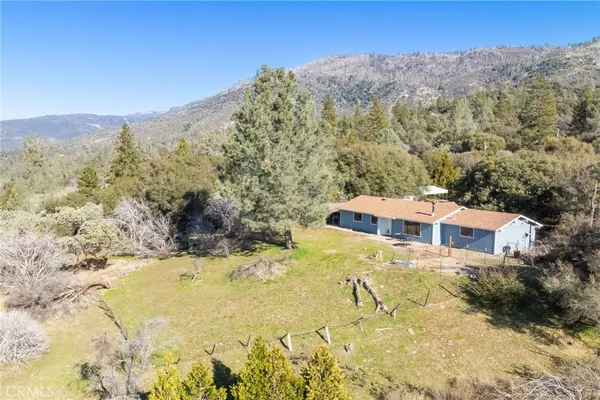 $349,000 | 33030 Road 233, North Fork, CA 93643