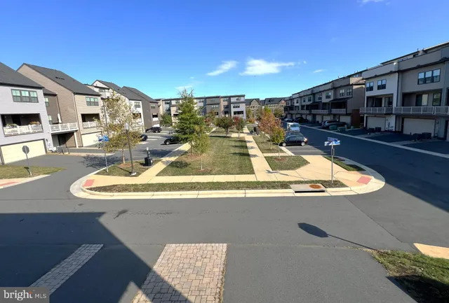 $3,600 | 22296 Philanthropic Drive, Ashburn, VA 20148