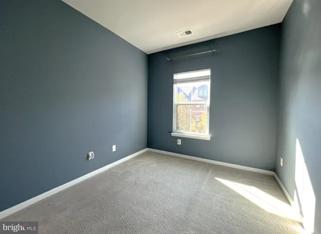 $3,600 | 22296 Philanthropic Drive, Ashburn, VA 20148