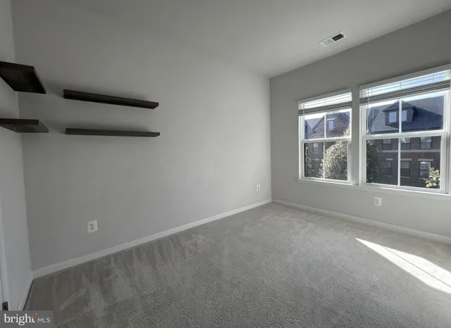 $3,600 | 22296 Philanthropic Drive, Ashburn, VA 20148