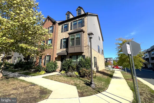 $3,600 | 22296 Philanthropic Drive, Ashburn, VA 20148