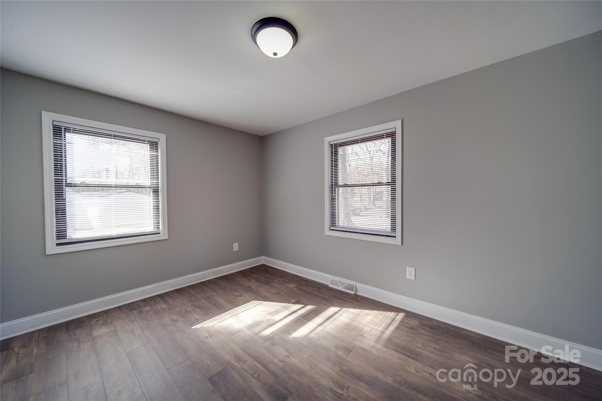 3210 Puetts Chapel Road Dallas, NC 28034 - Photo 9 of 11 an empty room with a window