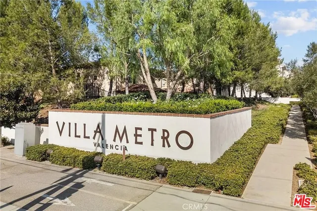 a view of sign board