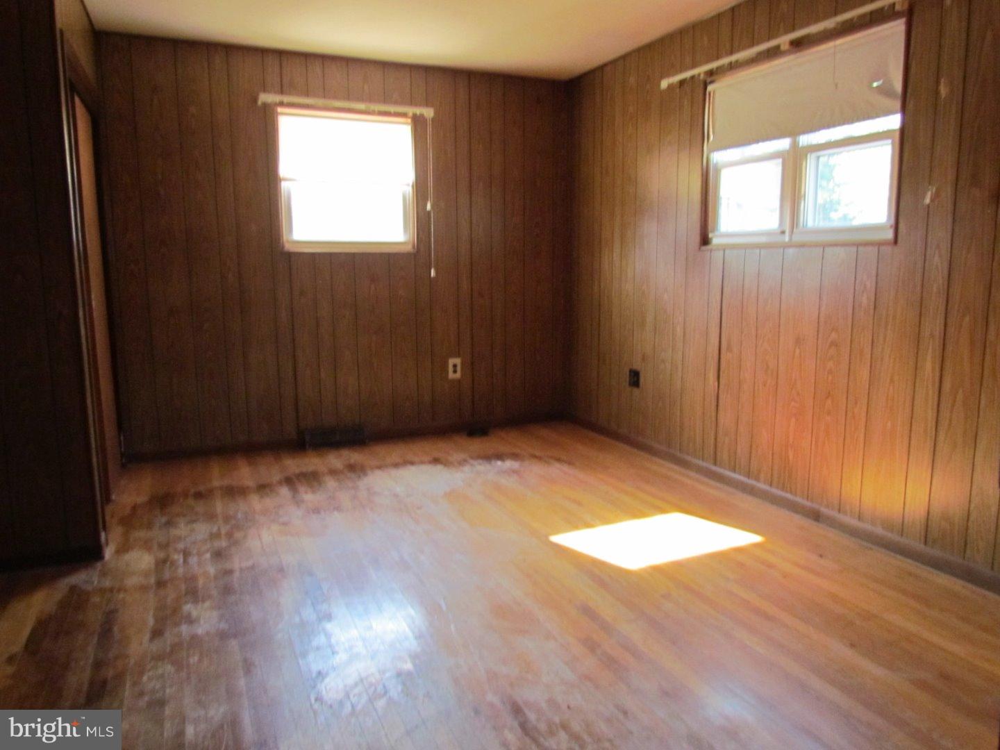 1237 Tulip Road Warminster, PA 18974 - Photo 17 of 23 Gallery Image 17