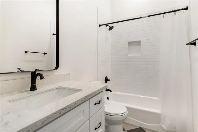 $1,850 | 1008 St Ann Street, New Orleans, LA 70116