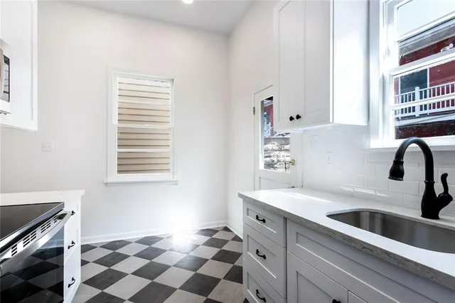 $1,850 | 1008 St Ann Street, New Orleans, LA 70116