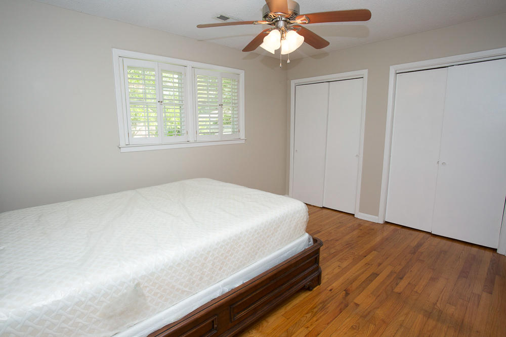 1334 Hampshire Road Charleston, SC 29412 - Photo 12 of 18 1314Hampshire0015