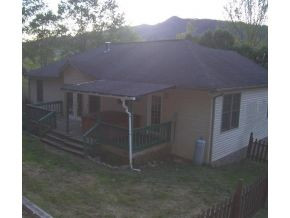 309 Hampton View Drive Hampton, TN 37658 - Photo 2 of 7 REAR VIEW
