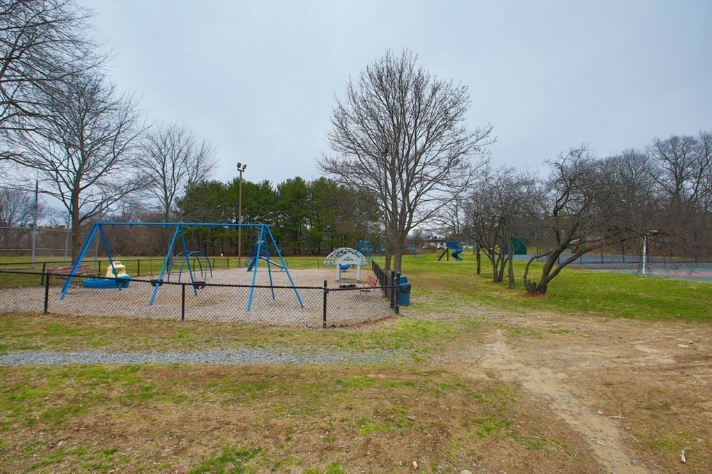 54 Northridge Road, Unit 54 Beverly, MA 01915 - Photo 17 of 19 Gallery Image 17