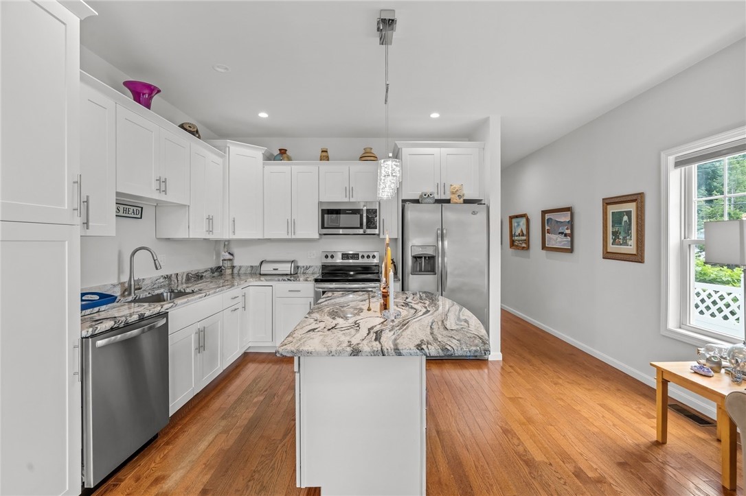 80 Bear Hill Road, Unit 101 Cumberland, RI 02864 - Photo 3 of 50