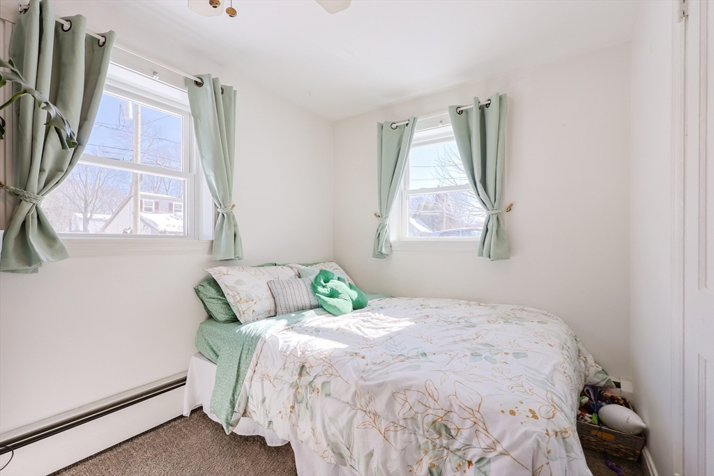 35 Waterman Road Auburn, MA 01501 - Photo 17 of 31