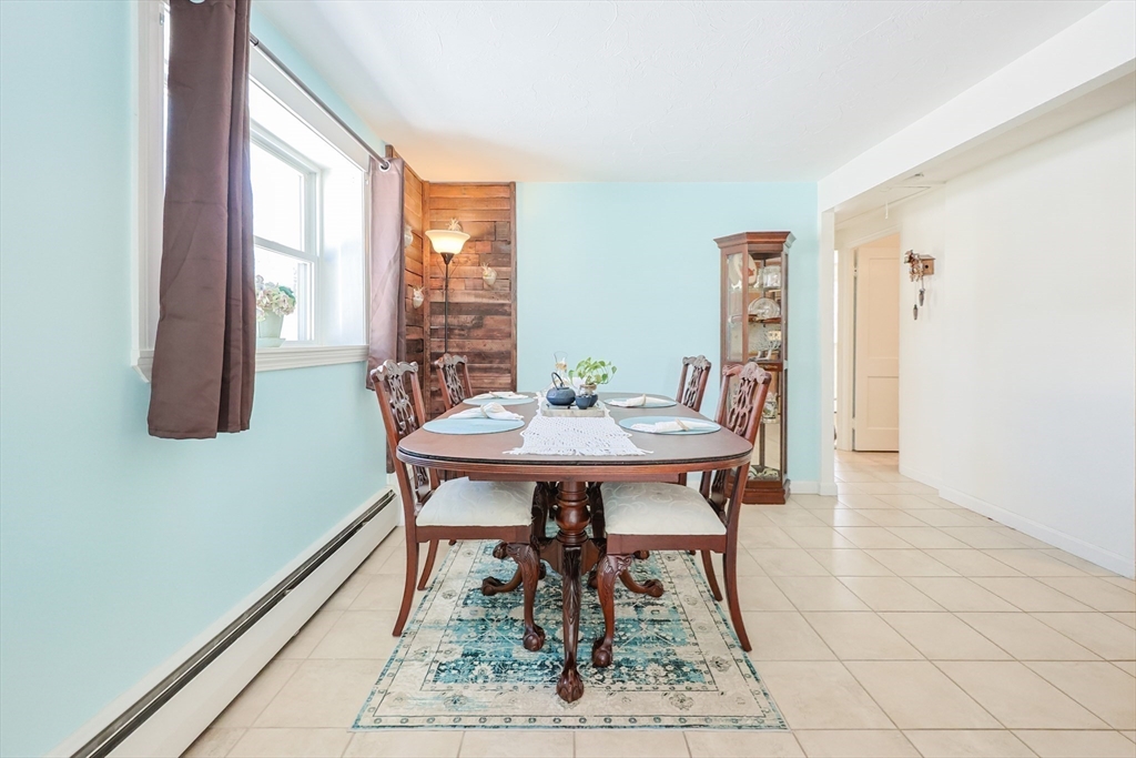 35 Waterman Road Auburn, MA 01501 - Photo 4 of 31 Gallery Image 4