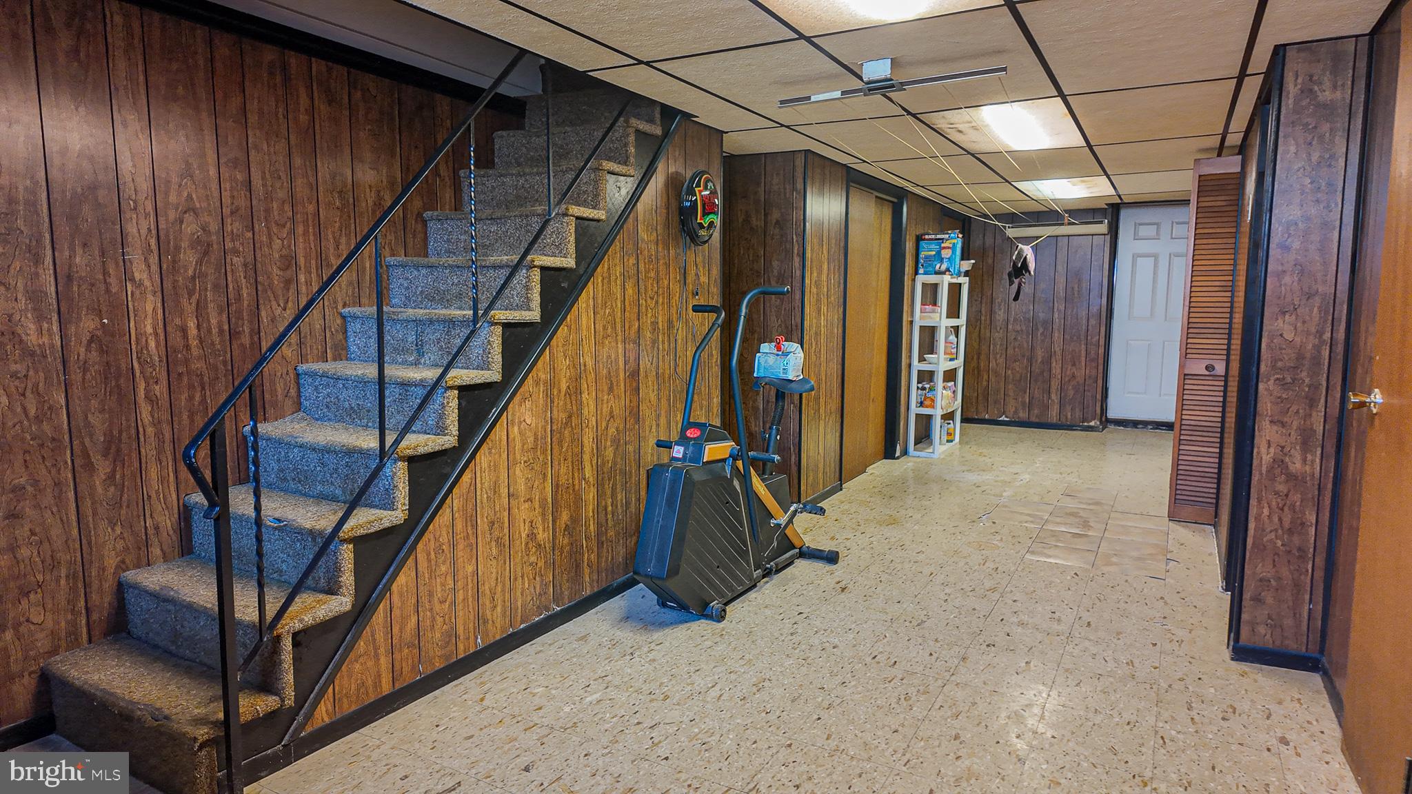 2013 Fuller Street Philadelphia, PA 19152 - Photo 22 of 27 a view of an entryway