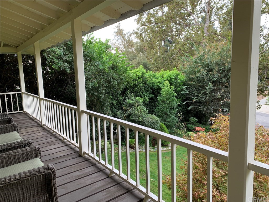 1184 Arden Road Pasadena, CA 91106 - Photo 2 of 18