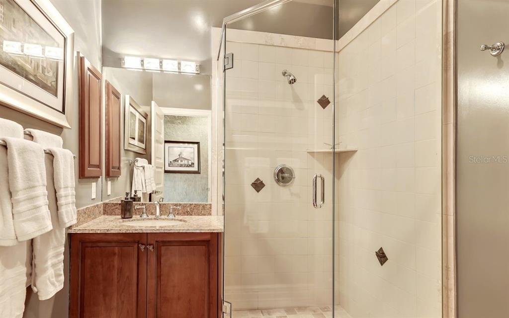 2320 Wason Road Sarasota, FL 34231 - Photo 38 of 95 Gallery Image 38