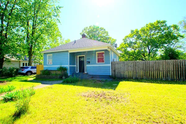 $175,000 | 1719 Huizenga Street, Muskegon, MI 49442