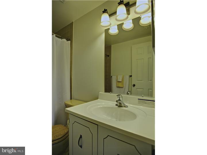 28 Haddonfield Commons Haddonfield, NJ 08033 - Photo 14 of 24 Master Bathroom
