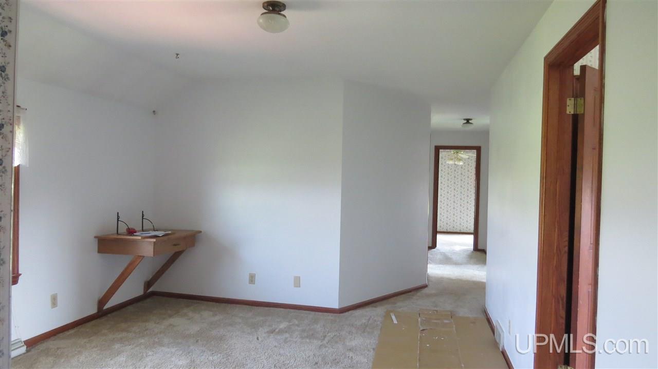 8761 Co Road Cornell, MI 49818 - Photo 11 of 25