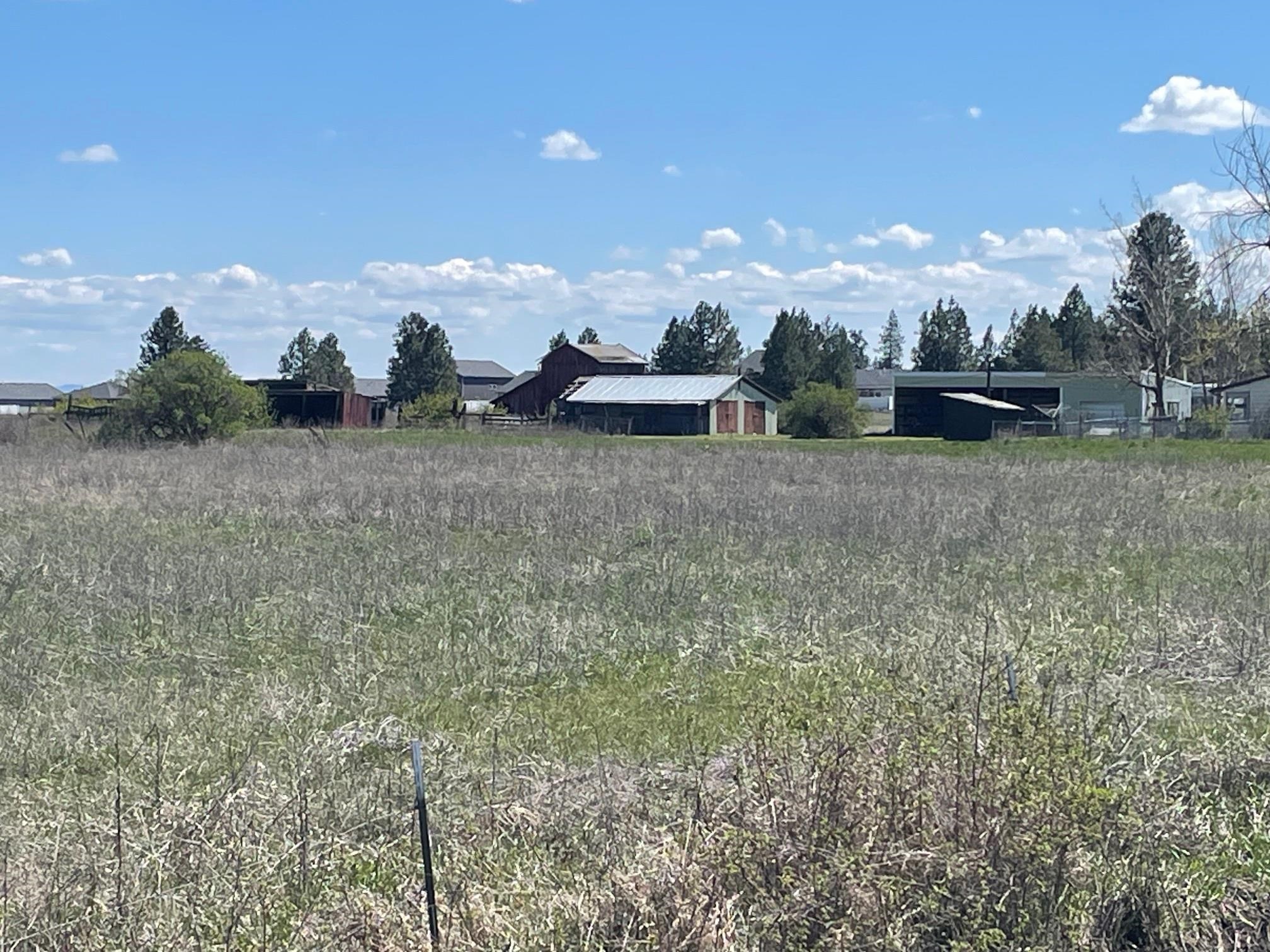 5811 South Holly Road Spokane, WA 99224 - Photo 1 of 6