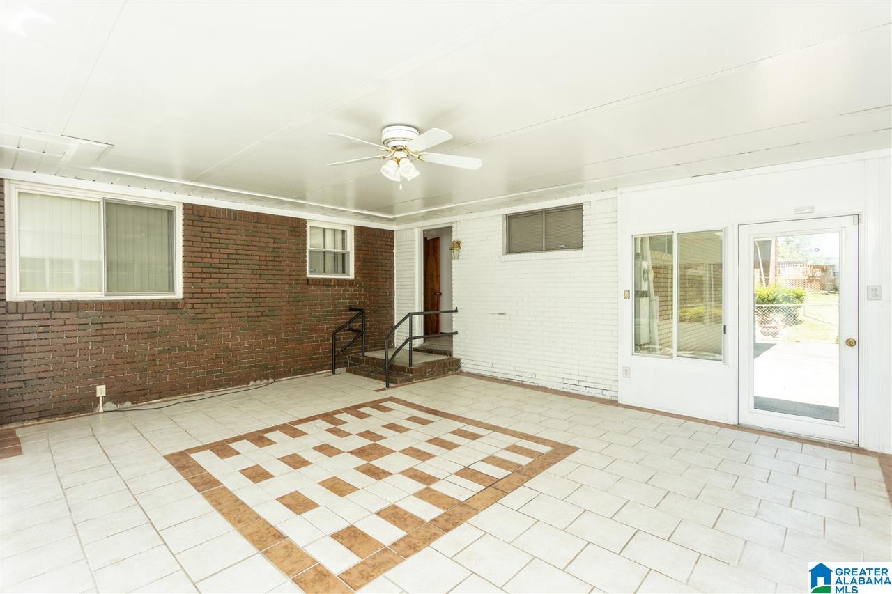 733 Sherwood Road Fairfield, AL 35064 - Photo 15 of 46